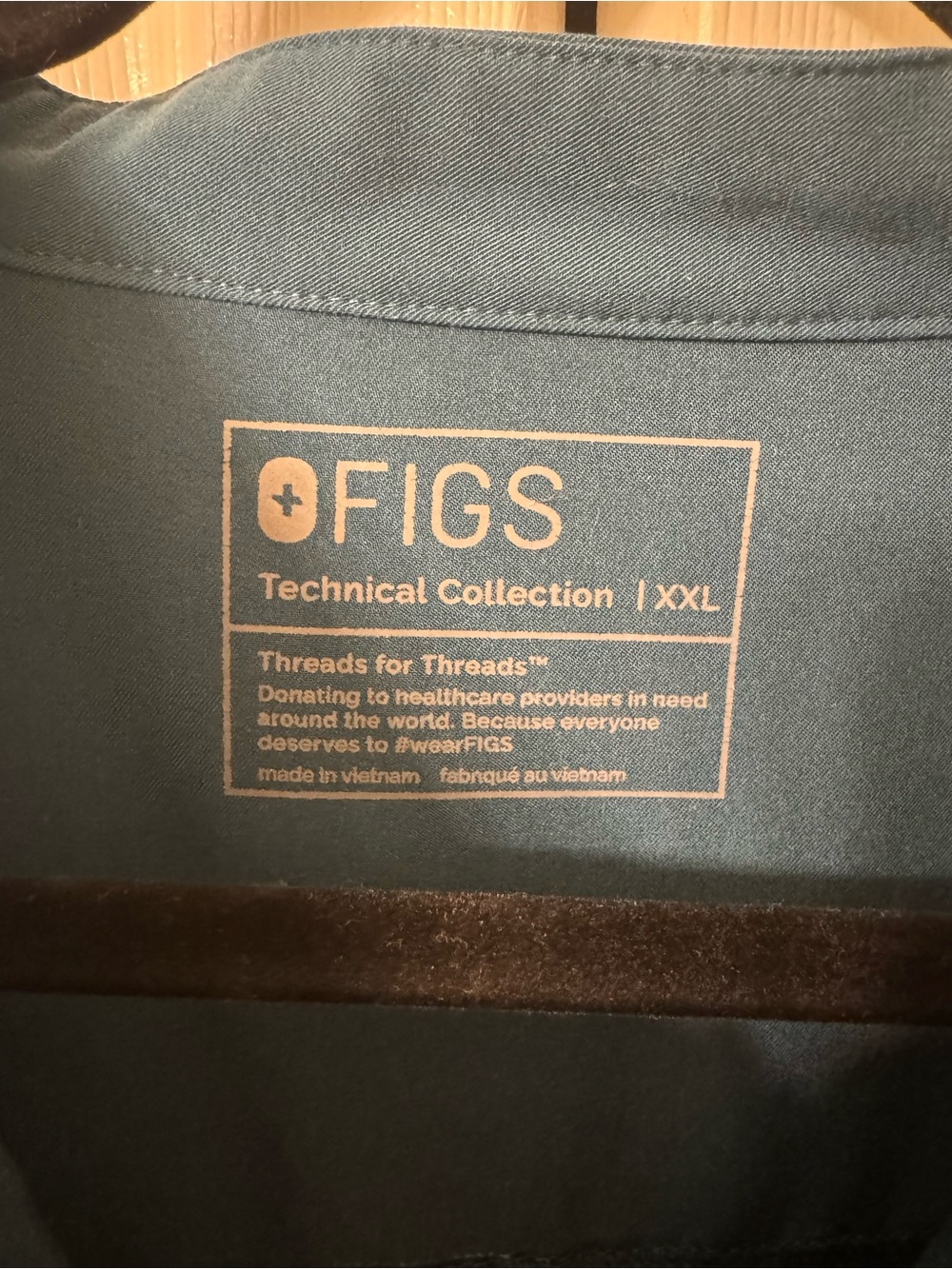 Figs Rafaela Scrub Top - Picture 3 of 4
